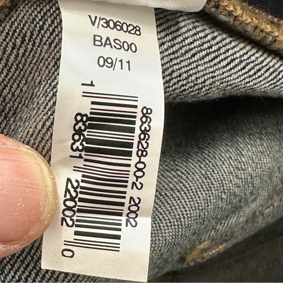 Old Navy Plus jeans, size 20, slight boot, med. dark wash, denim, casual - Picture 10 of 11